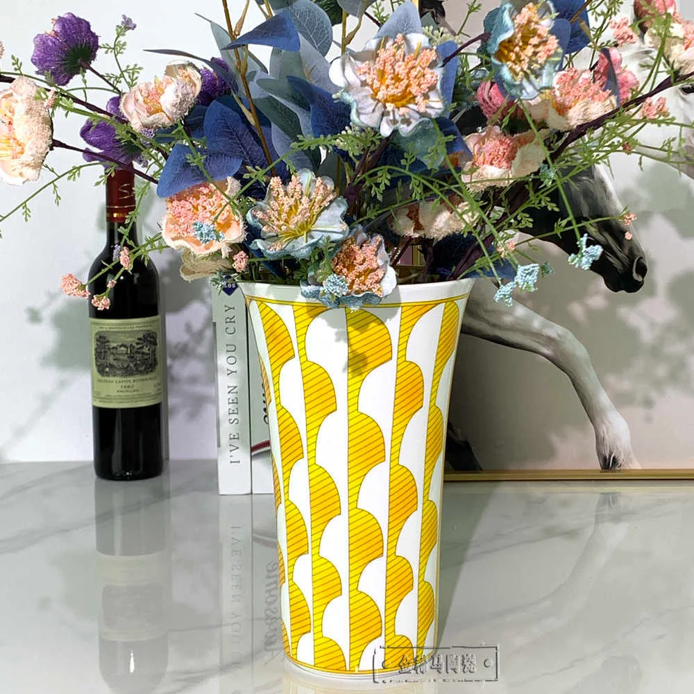 Hermes Yellow vase