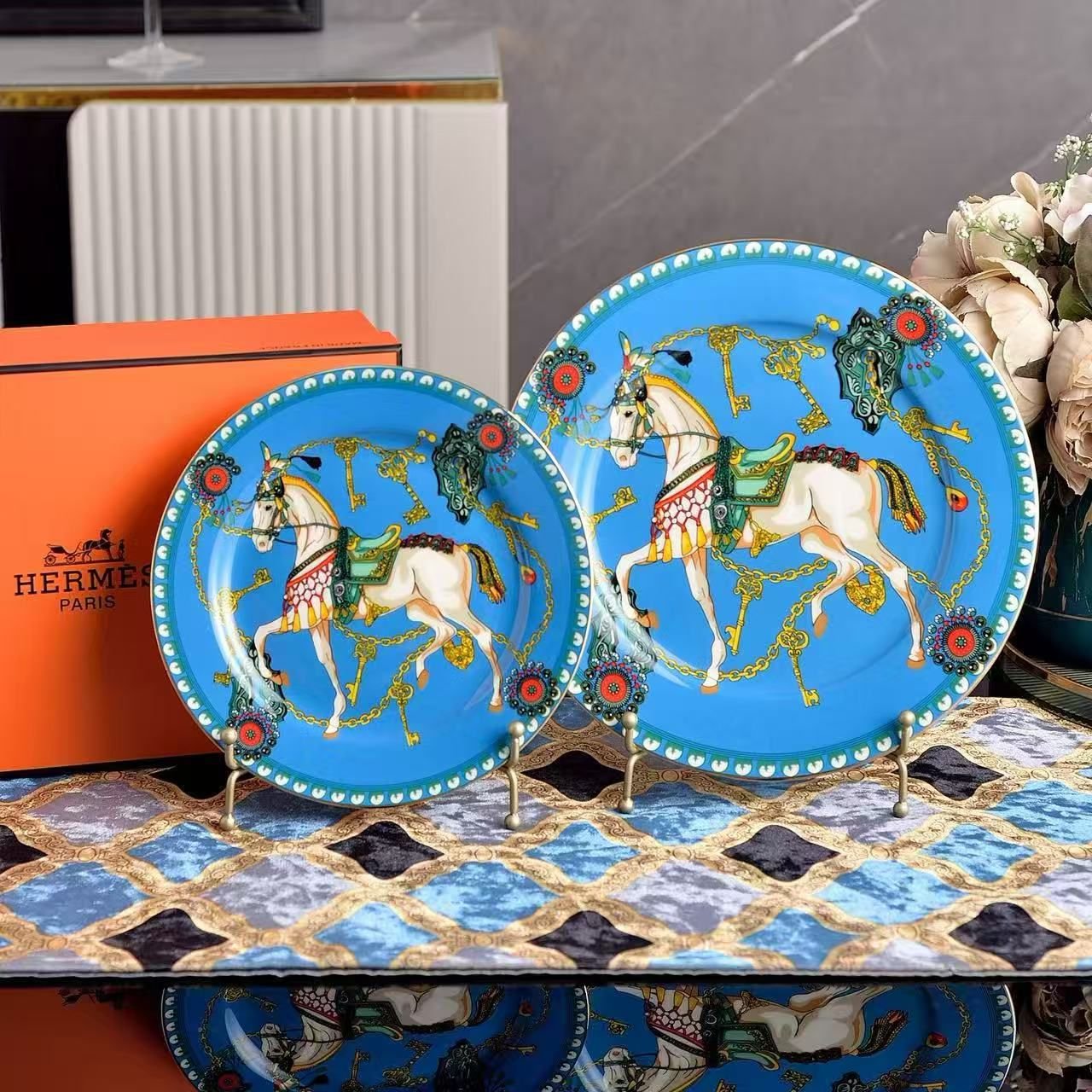 Hermes Blue two plates